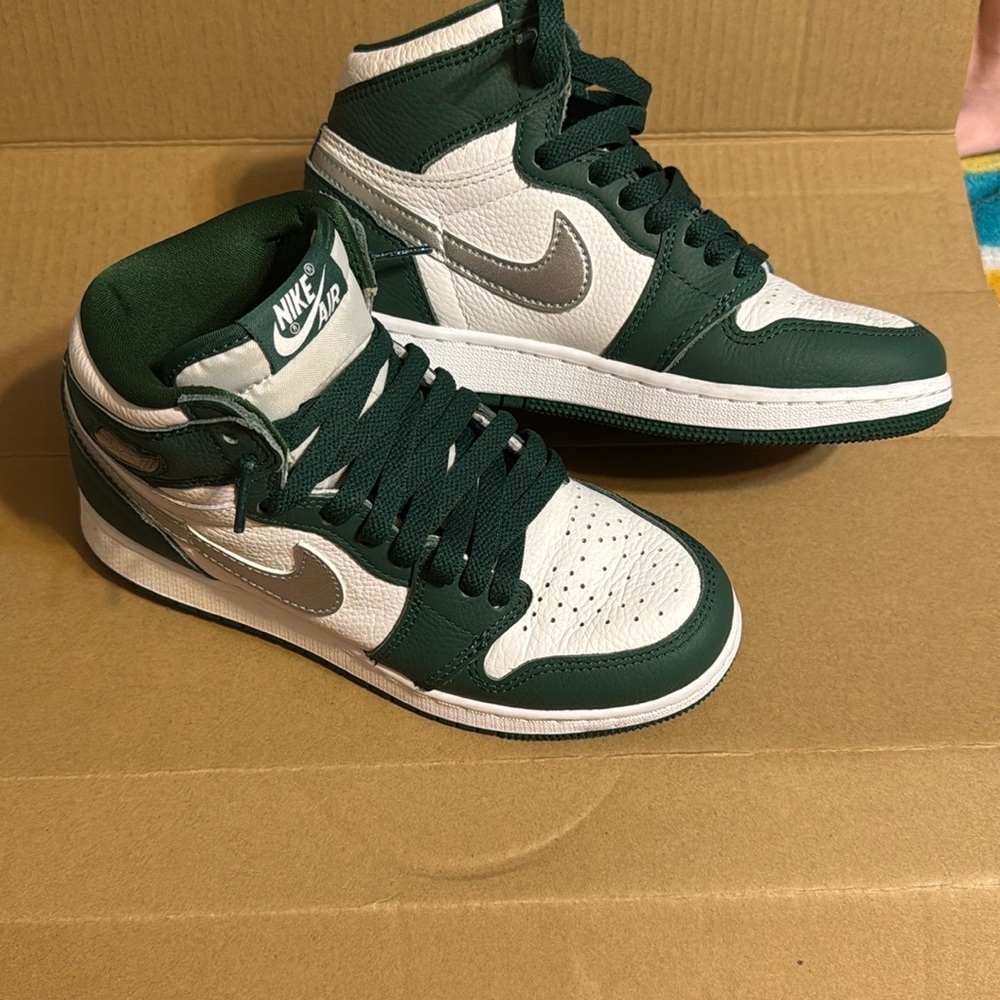 Nike Green and White Sneakers